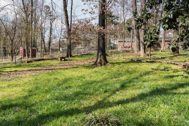 view of yard featuring fence