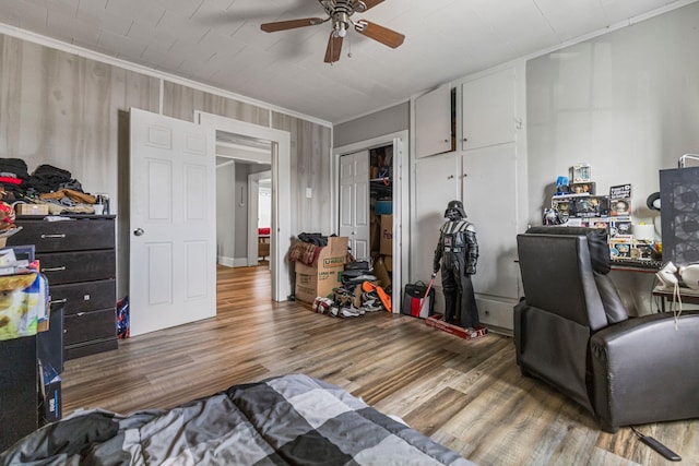 121 Holland, Gaffney, SC 29341 - interior space featuring crown molding, wood finished floors, and ceiling fan