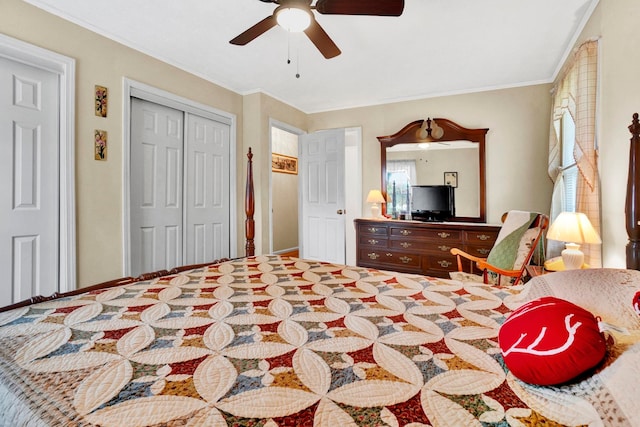 bedroom featuring ornamental molding, a ceiling fan, a closet, and multiple windows