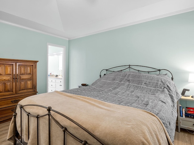 110 Miller Spgs, Moore, SC 29369 - bedroom featuring crown molding and wood finished floors