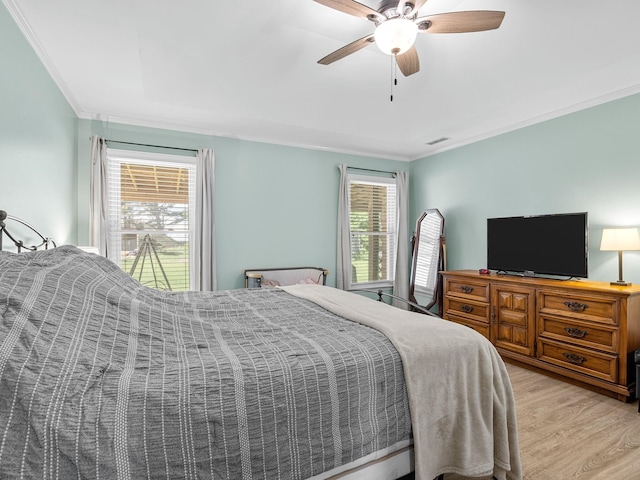 110 Miller Spgs, Moore, SC 29369 - bedroom featuring light wood-style flooring, crown molding, and a ceiling fan
