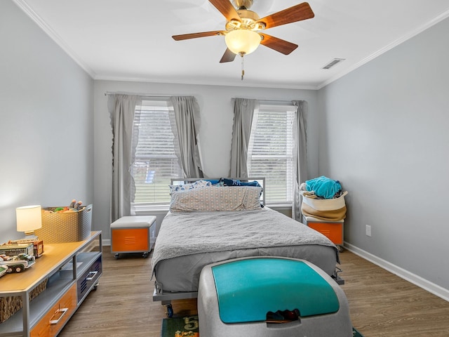 110 Miller Spgs, Moore, SC 29369 - bedroom featuring visible vents, multiple windows, baseboards, and ornamental molding