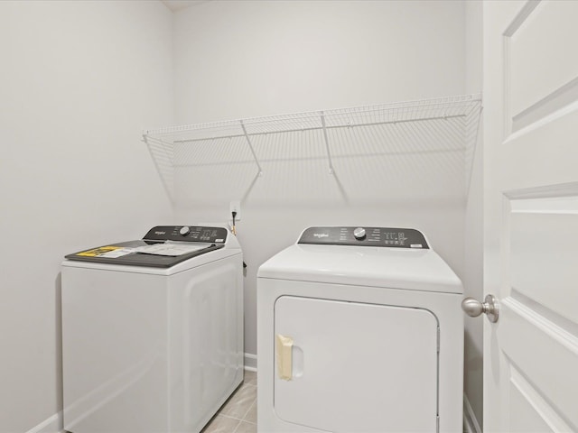 217 Merriweather, Spartanburg, SC 29301 - laundry area featuring washing machine and clothes dryer