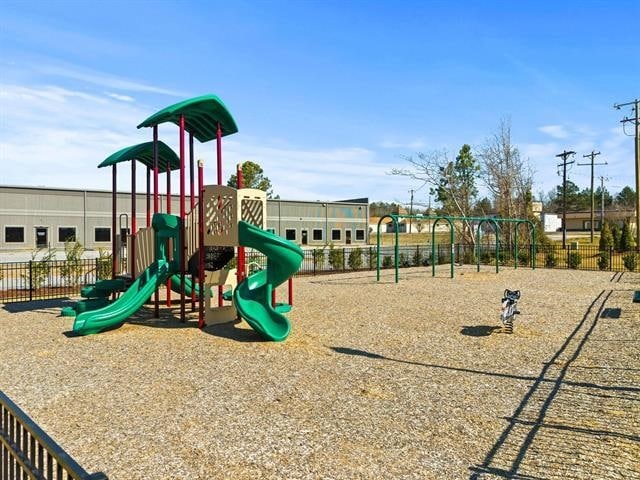 1036 Cargo, Spartanburg, SC 29306 - community playground with fence