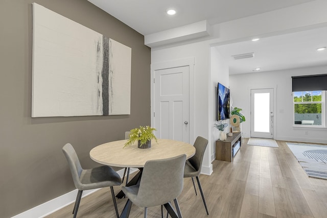173 Dalmatian, Spartanburg, SC 29307 - dining area featuring visible vents, recessed lighting, light wood-style flooring, and baseboards