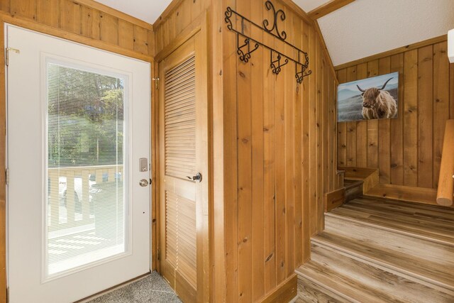 1000-2 Captains Cv, Salem, SC 29676 - interior space featuring wooden walls, plenty of natural light, and lofted ceiling