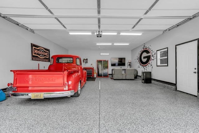 268 Antrim, Moore, SC 29369 - garage with a garage door opener