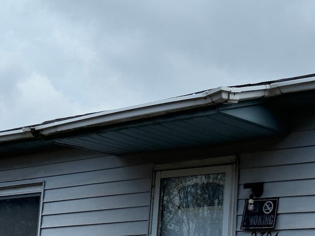 view of exterior details