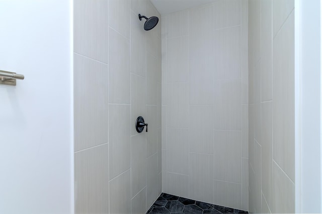 583 Berry, Boiling Springs, SC 29316 - full bath with a tile shower