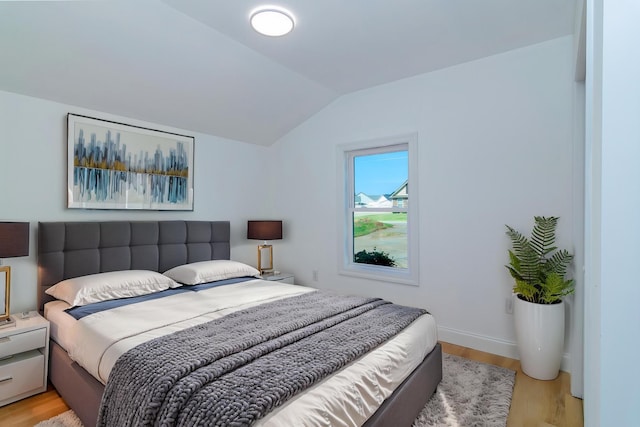 583 Berry, Boiling Springs, SC 29316 - bedroom featuring light wood-style floors, baseboards, and vaulted ceiling