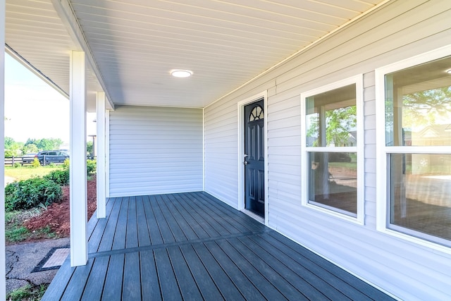 583 Berry, Boiling Springs, SC 29316 - wooden terrace featuring covered porch