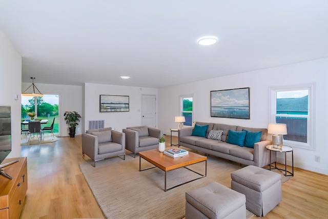 583 Berry, Boiling Springs, SC 29316 - living area with light wood-style floors, baseboards, and visible vents