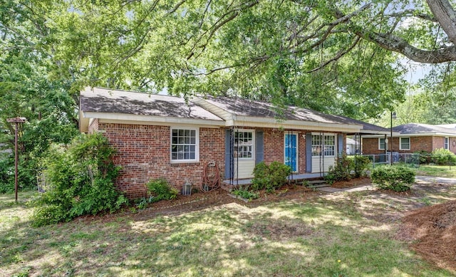 111 Linville, Moore, SC 29369 - ranch-style house featuring brick siding and a porch