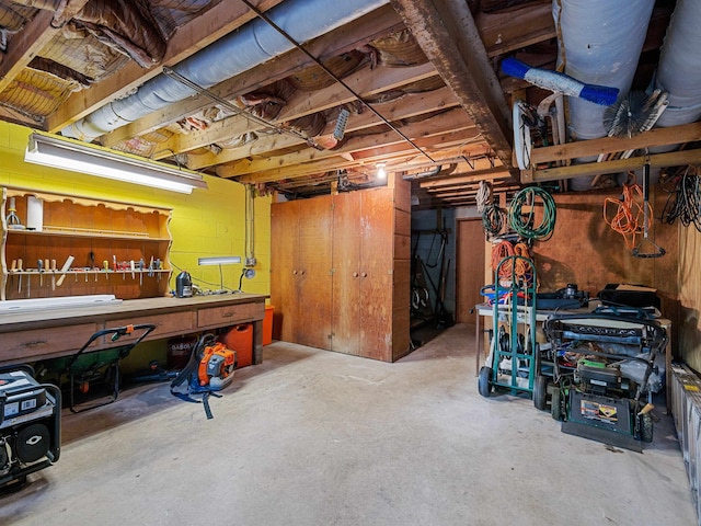 132 Rosecrest, Spartanburg, SC 29303 - unfinished below grade area with a workshop area