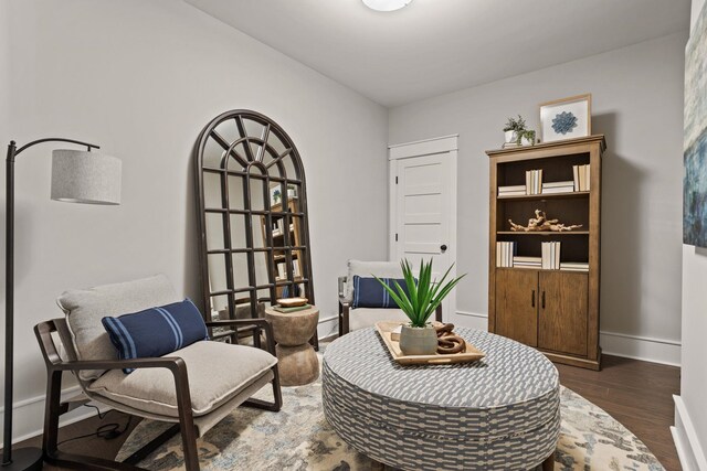 1200 N Pinot, Duncan, SC 29334 - living area featuring wood finished floors and baseboards