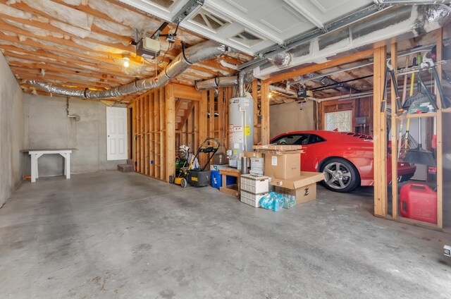 106 Rockport, Pacolet, SC 29372 - garage featuring gas water heater