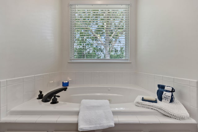 413 Rambling Rose, Moore, SC 29369 - full bath with a bath