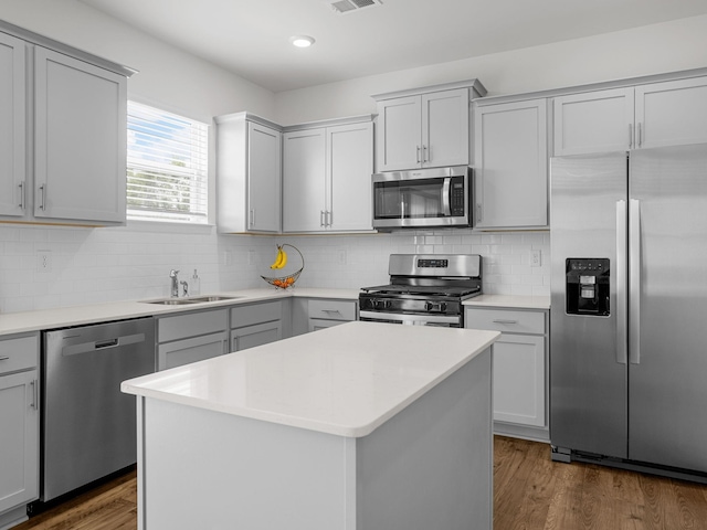 7007 Manse, Boiling Springs, SC 29316 - kitchen featuring stainless steel appliances, a sink, dark wood-style flooring, light countertops, and recessed lighting