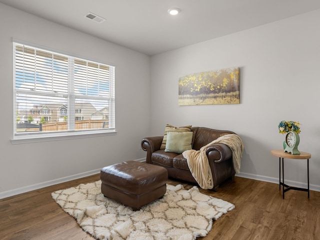 7007 Manse, Boiling Springs, SC 29316 - living area featuring wood finished floors and baseboards