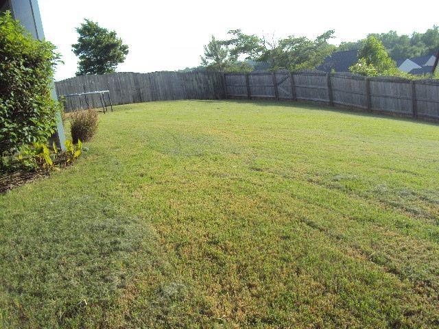 108 Dewfield, Boiling Springs, SC 29316 - view of yard