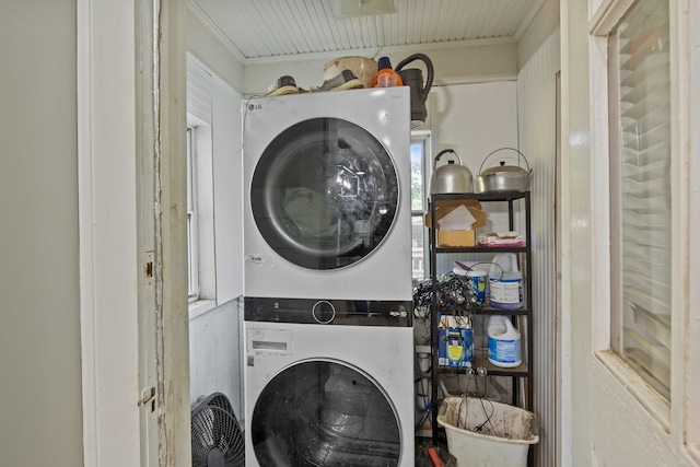 800 Woodlawn, Belmont, NC 28012 - laundry room with stacked washer / dryer