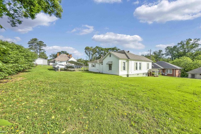 1 Robinsview, Spartanburg, SC 29301 - view of grassy yard with a carport