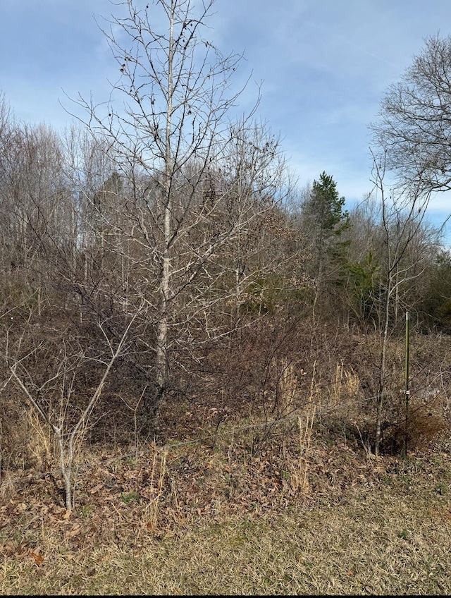 Garrett Dr, Laurens, SC 29360