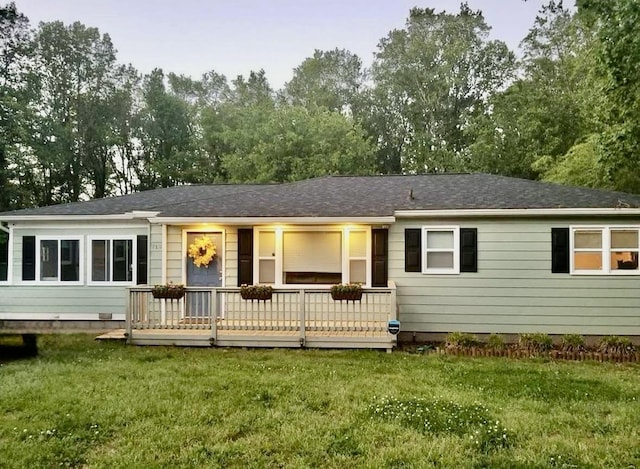 719 Magness Dr, Spartanburg, SC 29303 - ranch-style house featuring a front yard