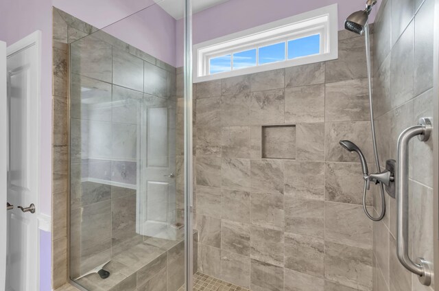 267 Santa Ana, Duncan, SC 29334 - full bathroom featuring a stall shower