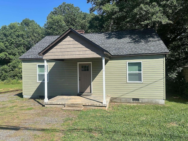 121 Pacolet, Gaffney, SC 29340 - bungalow-style home featuring crawl space, a front lawn, a shingled roof, and covered porch