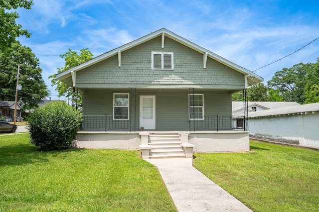 401 Elm, Gaffney, SC 29340 - bungalow-style home with covered porch and a front lawn