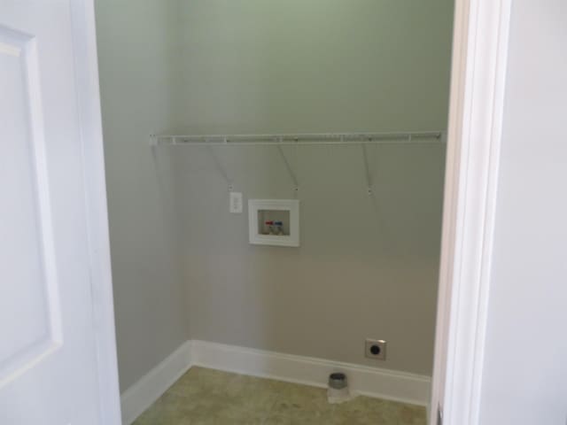 525 Glendalyn, Spartanburg, SC 29302 - laundry room with hookup for an electric dryer, hookup for a washing machine, and baseboards