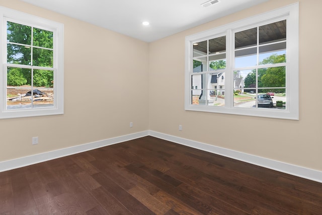130 Market Bay, Simpsonville, SC 29681 - spare room with baseboards, dark wood-style floors, and recessed lighting