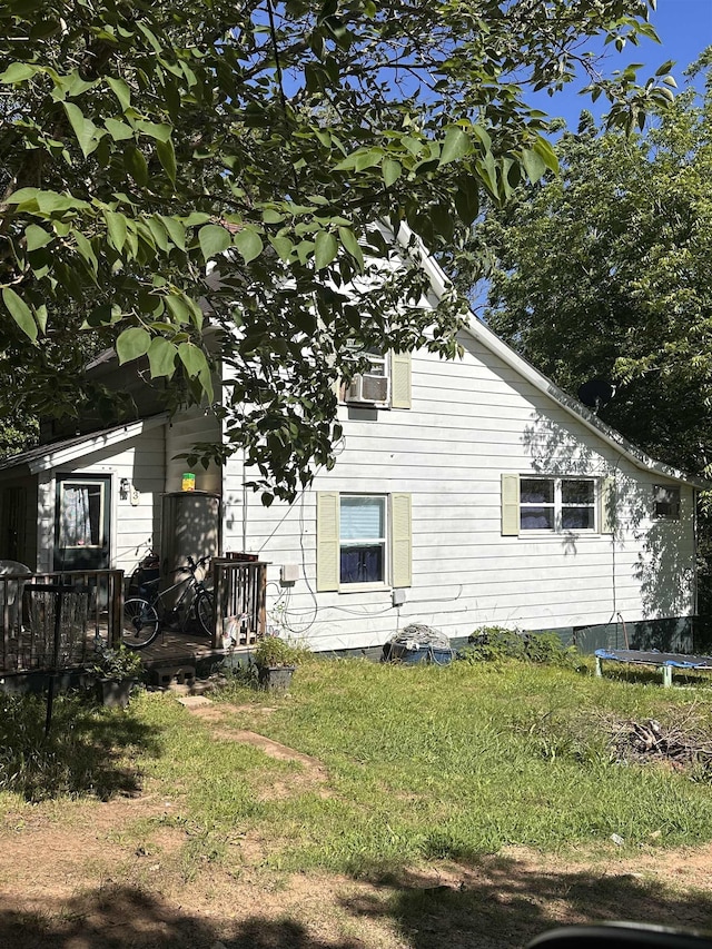 3 Mcgowan St, Enoree, SC 29388 - view of home's exterior featuring a lawn