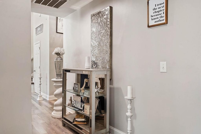 137 Whitesprings, Spartanburg, SC 29302 - corridor with wood finished floors and baseboards