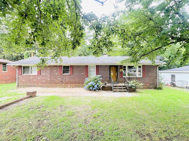 453 Lucerne, Spartanburg, SC 29302 - ranch-style home featuring brick siding and a chimney