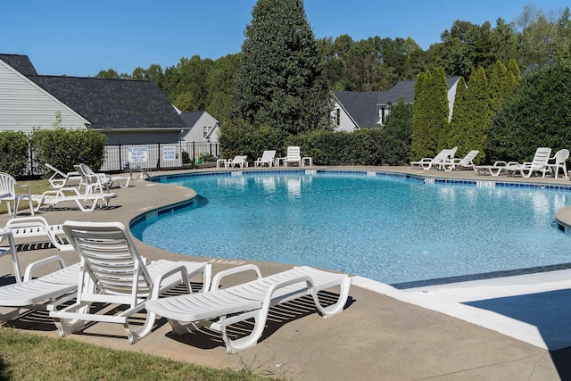 175 Castleton, Boiling Springs, SC 29316 - community pool with a patio area