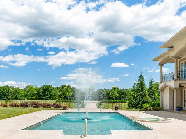 220 Fincher, Pauline, SC 29374 - view of swimming pool featuring an in-ground hot tub and a patio area