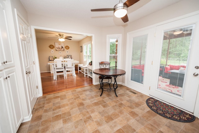 477 Cresthaven, Boiling Springs, SC 29316 - dining area with a ceiling fan
