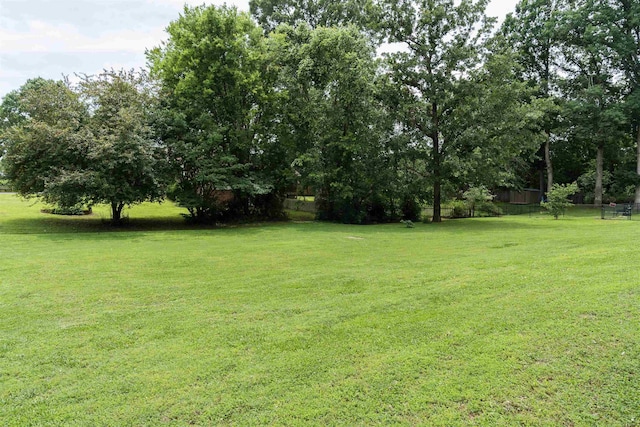 477 Cresthaven, Boiling Springs, SC 29316 - view of green lawn