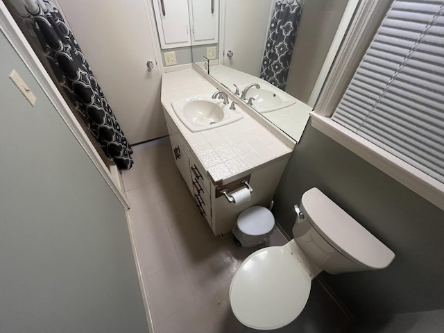 119 Hillside Dr, Gaffney, SC 29340 - full bathroom featuring toilet and vanity