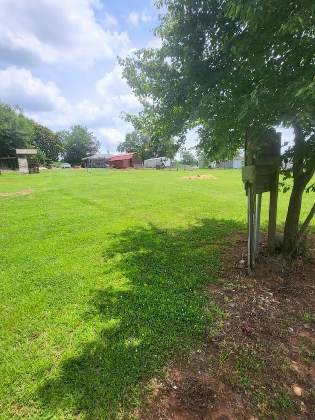 101 Jordan, Lyman, SC 29365 - view of green lawn