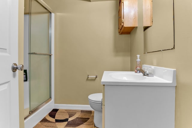 410 Anchorage, Inman, SC 29349 - full bath featuring a shower with shower door and vanity