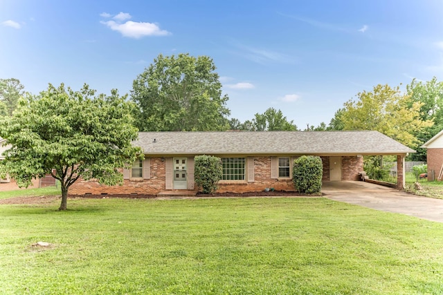 207 Oakmont Dr, Spartanburg, SC 29316 - single story home featuring concrete driveway, brick siding, and a front yard