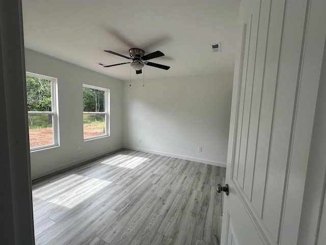 189 Ohio, Chesnee, SC 29323 - spare room with light wood-style floors and a ceiling fan