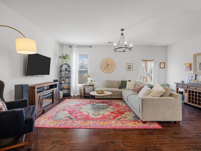 244 Cassingham, Boiling Springs, SC 29316 - living area with a chandelier and wood finished floors
