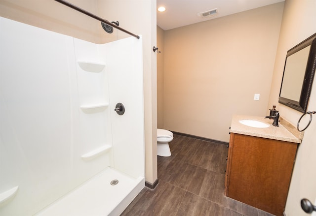 2650 Rainbow Lake Rd, Inman, SC 29349 - full bathroom featuring vanity, a shower, wood finished floors, and recessed lighting
