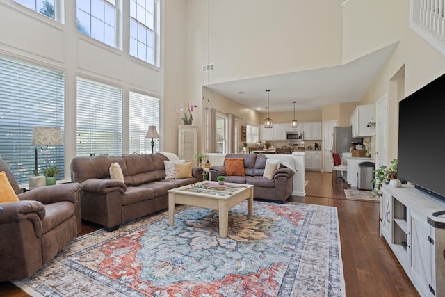 514 Collingsworth, Greenville, SC 29615 - living room with a high ceiling and dark wood-style flooring