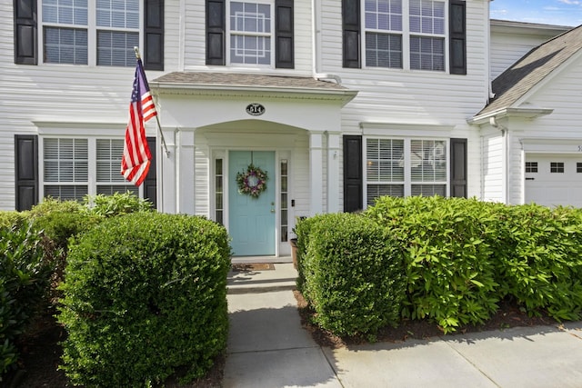 514 Collingsworth, Greenville, SC 29615 - entrance to property featuring a garage