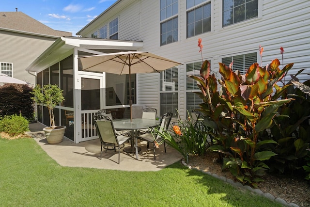 514 Collingsworth, Greenville, SC 29615 - view of patio featuring a sunroom